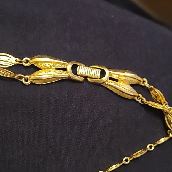 Tortolani chain necklace - Picture 2 of 3